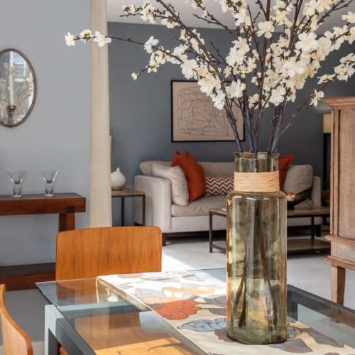 Dining Area decor in a bright dining room